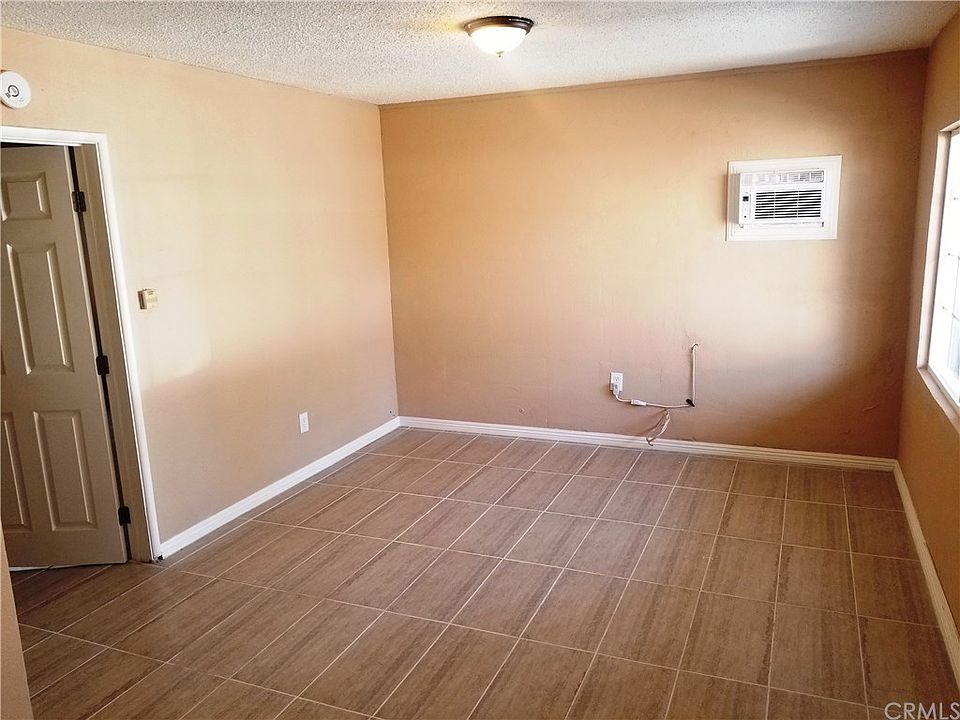 1st image of 1145 N Mayfield Ave