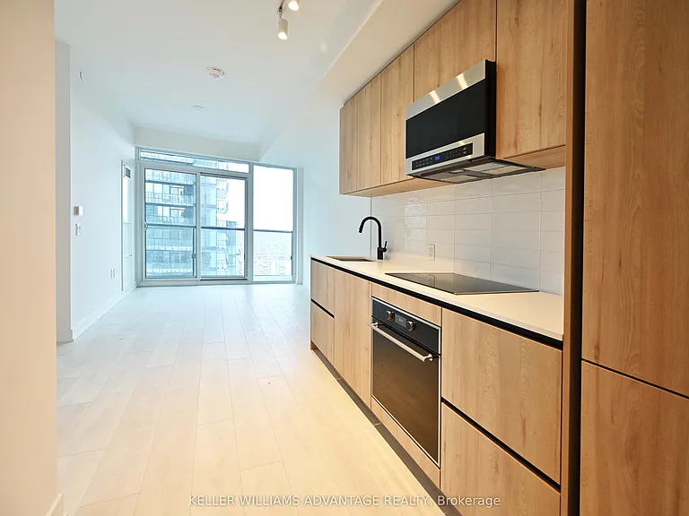 117 Broadway Ave #3004 — Photo 1