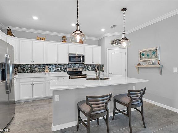5th image of 16245 Bonita Landing Cir