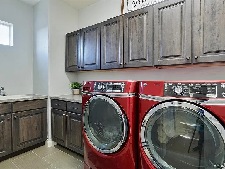 4070 Burnham Pl — Photo 28