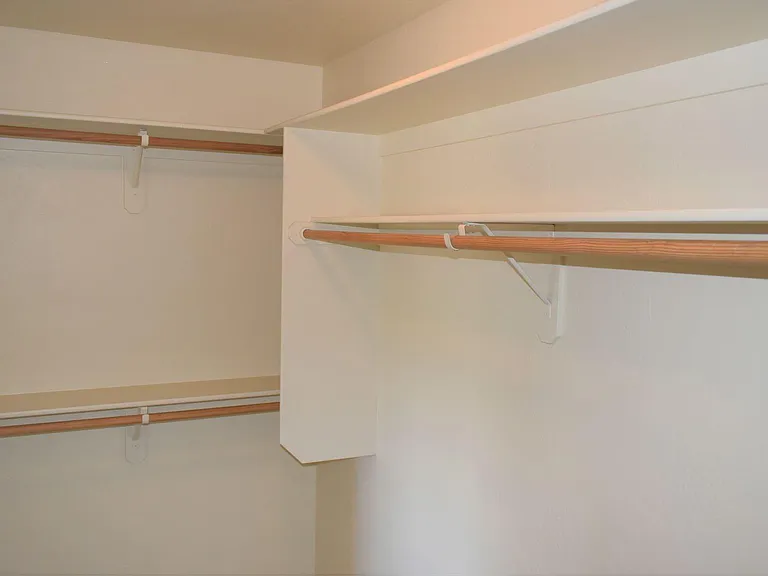 1506 S Pheasant Ln — Photo 22