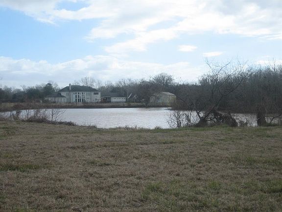 2nd image of 9015 House Lake Dr