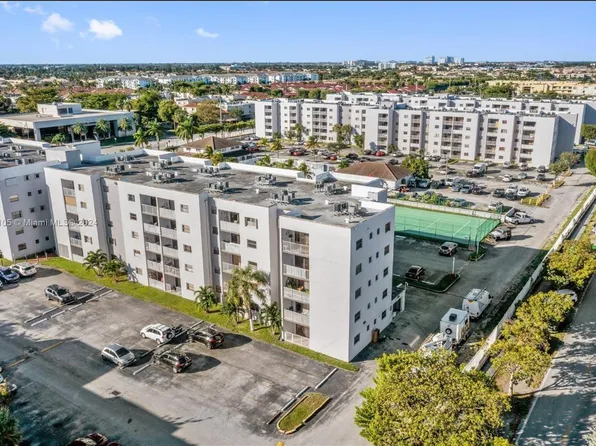 8145 NW 7th Street #208, Miami, FL 33126