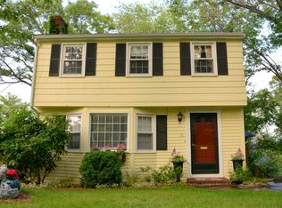 18 Hartford Rd, Arlington, MA 02474