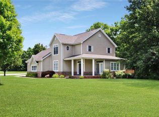 74 Stonehenge, Mattoon, IL 61938