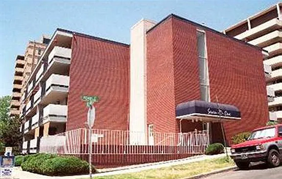 Building Photo - 701 N Pearl St #203