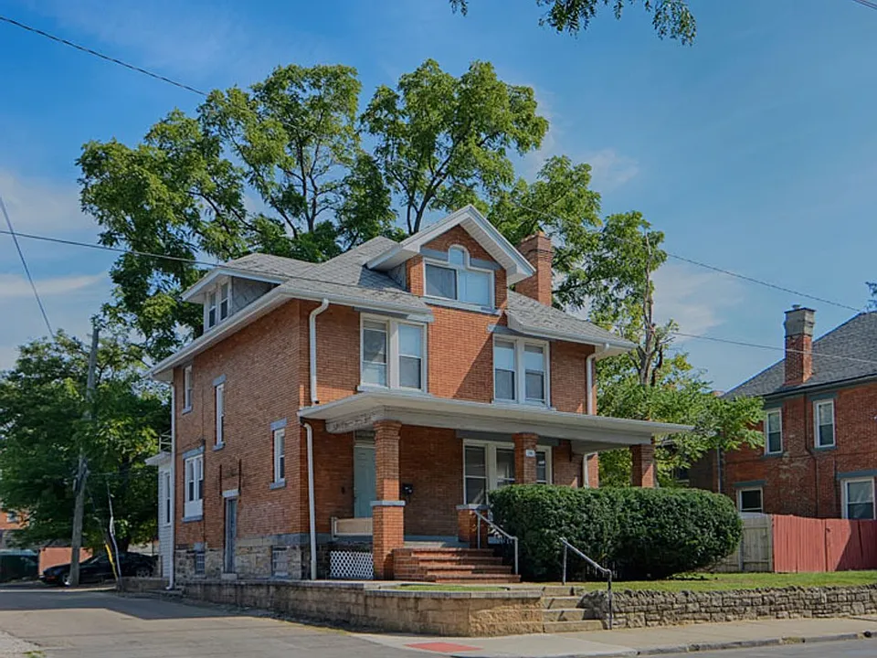 186 Chittenden Ave