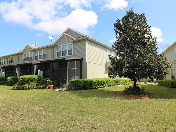 3rd image of 7520 Scarlet Ibis Ln