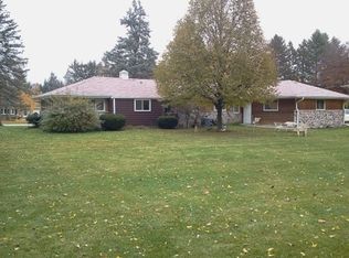 16255 Coronado Ct, Brookfield, WI 53005