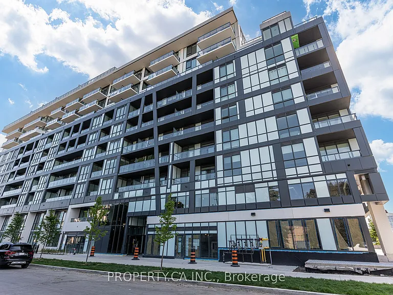 6 Greenbriar Rd #106 — Photo 2