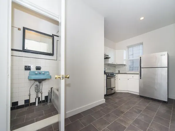 427 Humboldt Street image 44 of 68