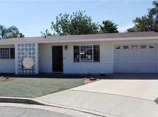 861 S Ramona St, Hemet, CA 92543