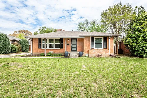 570 Bondstone Dr Photo 1
