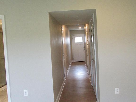 5th image of 36085 Auburn Way