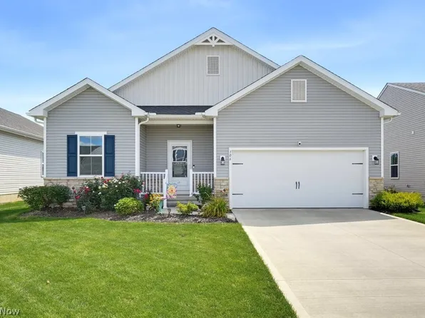 306 River Run Dr, Elyria, OH 44035