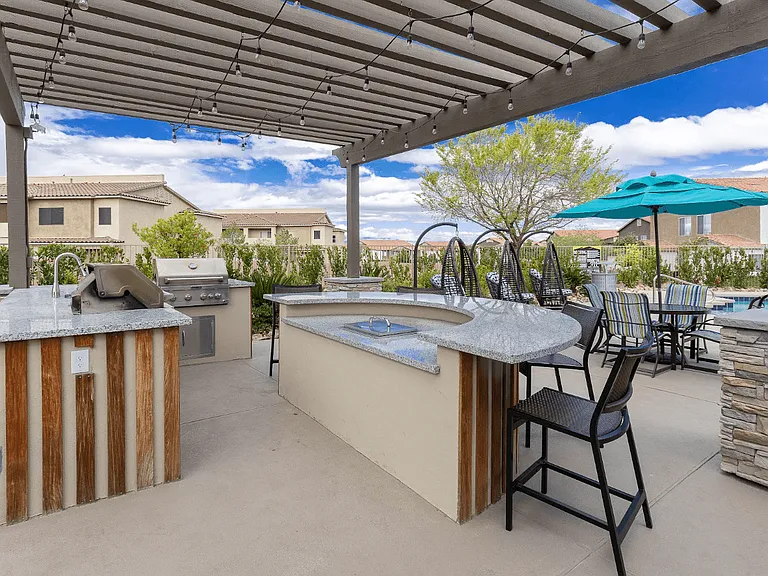The Townhomes at Horizon Ridge, Henderson, NV, Grilling Area