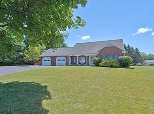 4310 Ravenswood Rd, Allentown, PA 18103