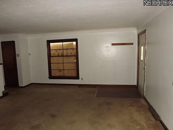 2nd image of 12501 Astor Ave