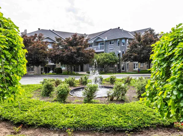 1099 Clonsilla Ave #312A, Peterborough, ON K9J 8L7