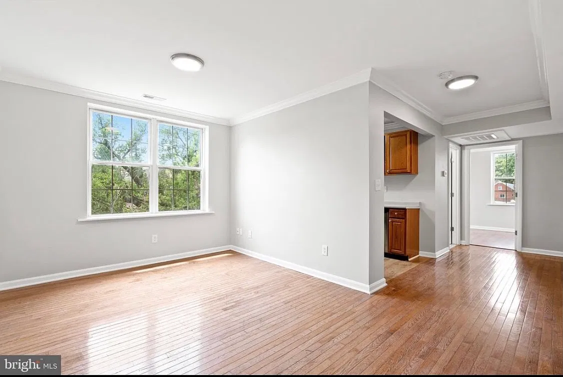 2 bed, $1,800 — Photo 1