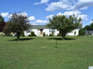 21548 Mooresville Rd, Athens, AL 35613