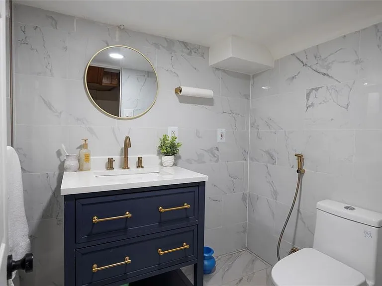 3613 Vestal Rd — Photo 16