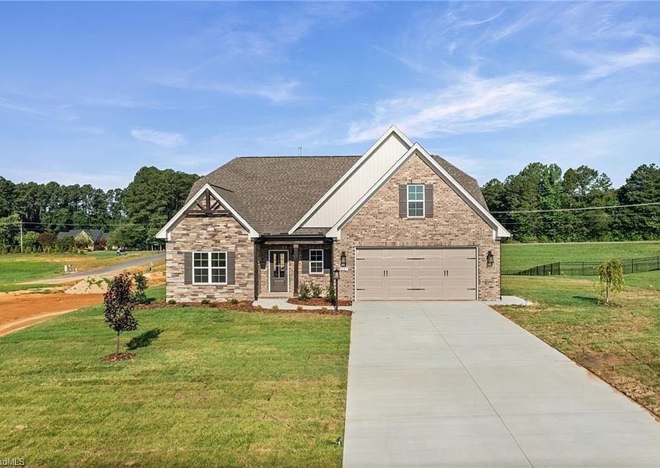 1st image of 257 Sandpiper Dr