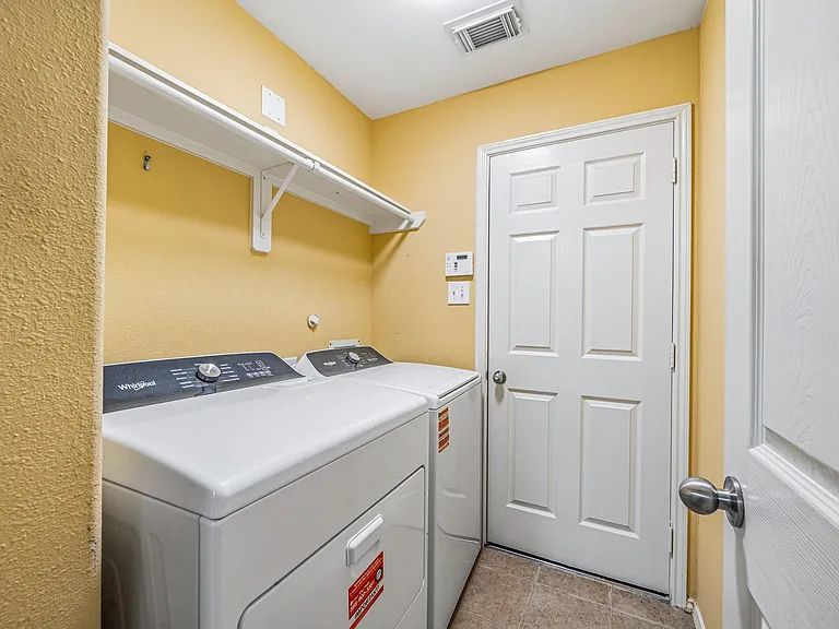 22327 Albee Dr — Photo 19