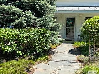 4th image of 4682 Rockcroft Blvd