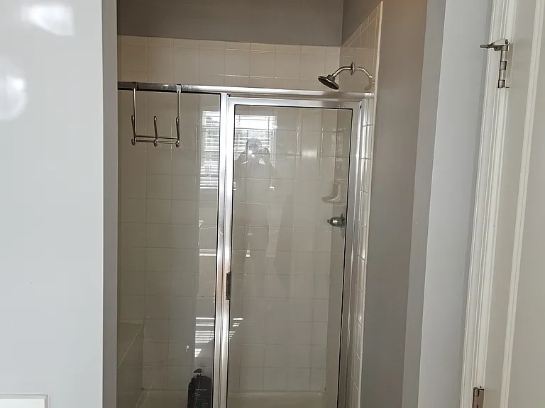 607 N Atwater Dr — Photo 15