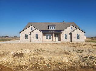 12412 Hornfels Dr, Krum, TX 76249
