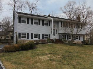 15 Mitchell Ave, Chatham, NJ 07928