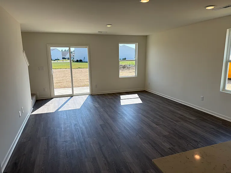 2445 Brookville Dr #B — Photo 11