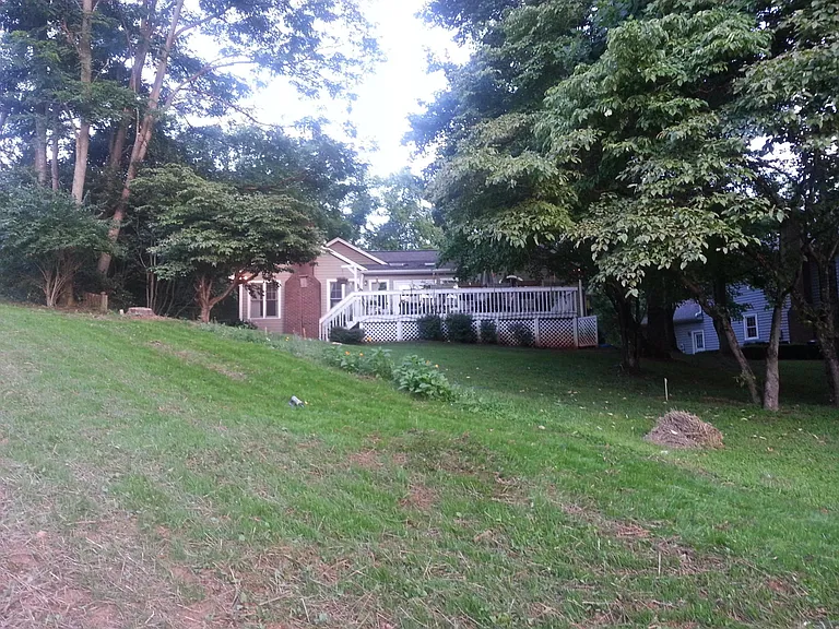 3613 Calyx Ct — Photo 31