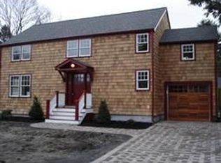 1 Dee Rd, Lexington, MA 02420