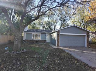 5423 S Saint Francis St, Wichita, KS 67216