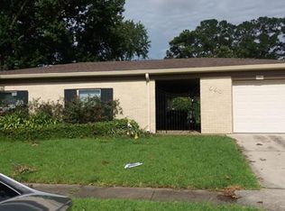 720 Huckleberry Ln, Terrytown, LA 70056