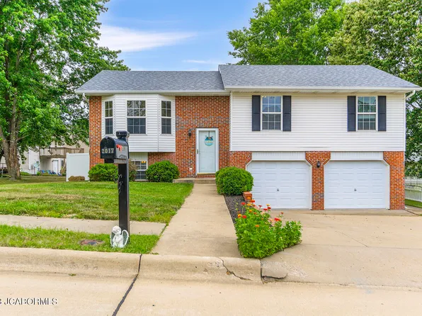 2017 London Way, Jefferson City, MO 65109