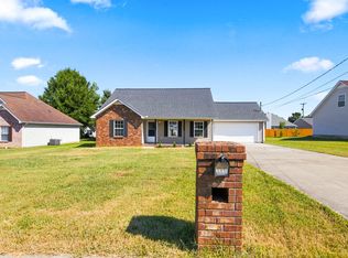 2223 Rosecran Cir, La Vergne, TN 37086