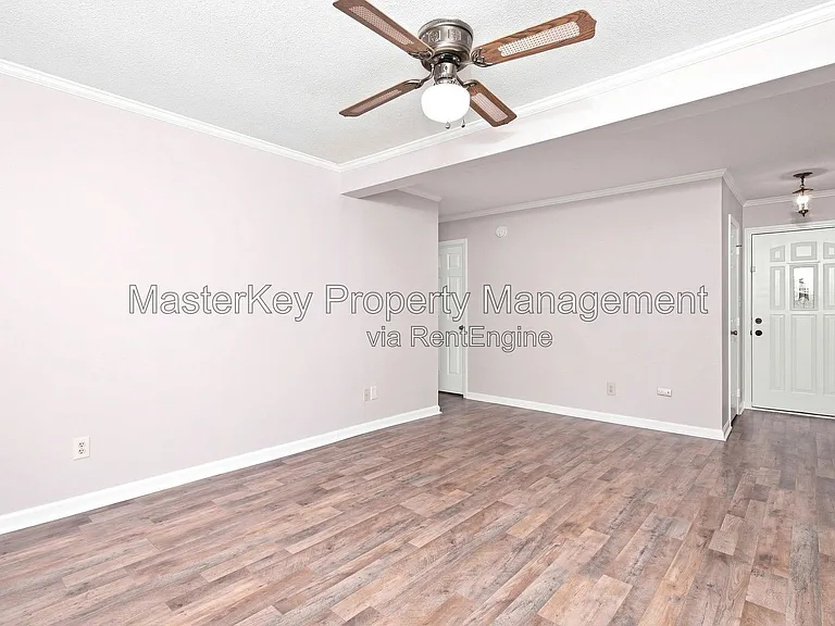 5017 Walton Hill Rd — Photo 9