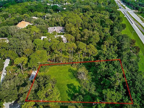 3rd image of 80 Sugar Mill Dr
