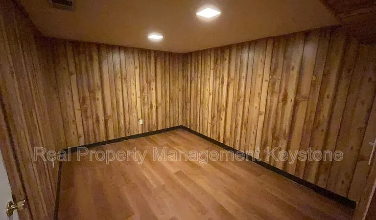 176 W Russets Cir — Photo 17