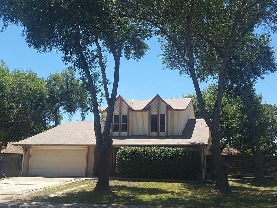1st image of 11815 Gravetree St