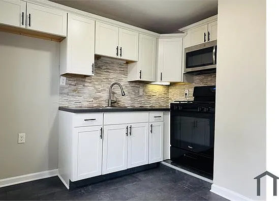 2 bed, 800 sqft, $875 — Photo 1