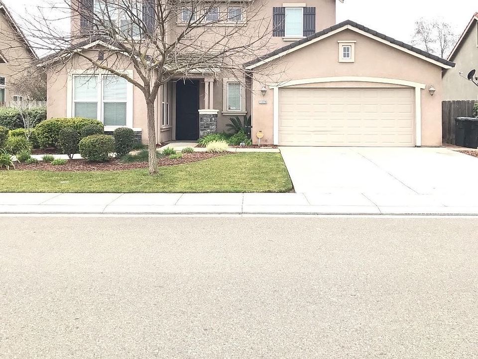 1st image of 1809 Flora Vista Dr