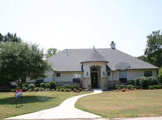 104 S Clearwater Dr, Highland Village, TX 75077