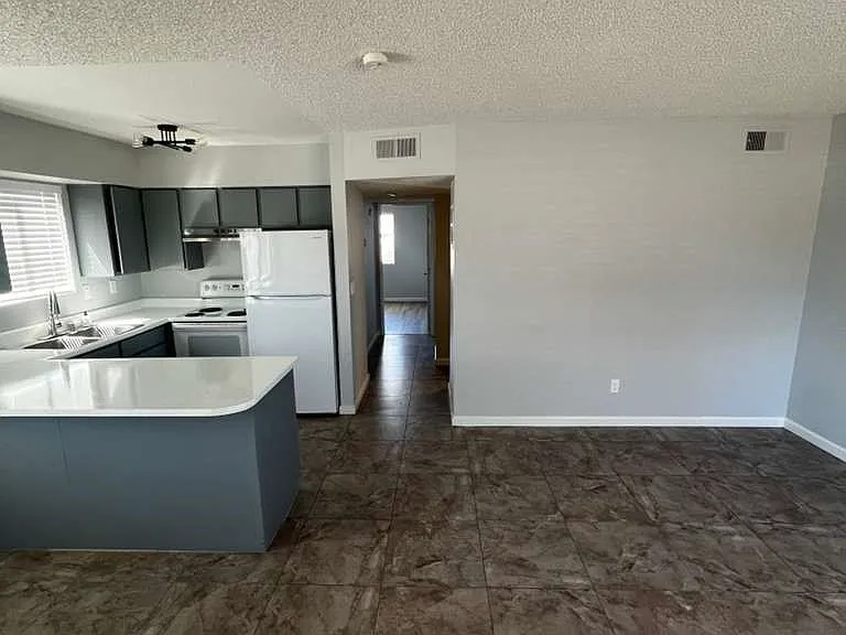 5662 E Lake Mead Blvd #A — Photo 7