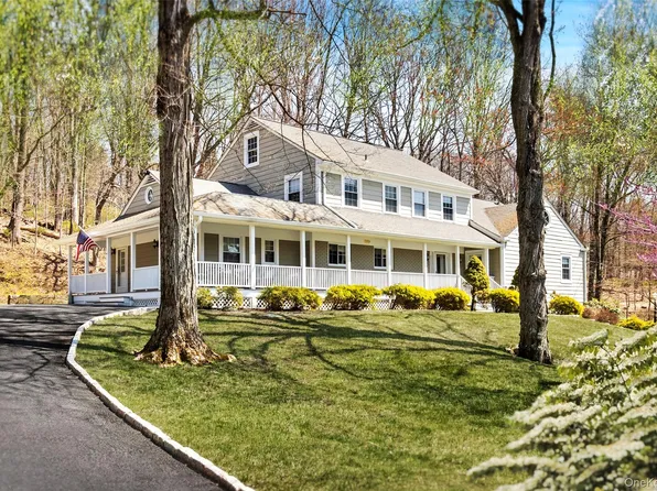 1 Hitching Post Lane, Chappaqua, NY 10514