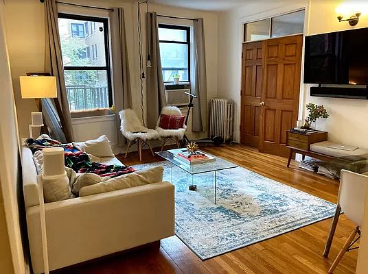 1st image of 226 Fort Washington Ave #33