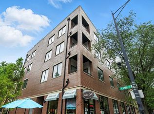 1312 W Madison St APT 3A, Chicago, IL 60607